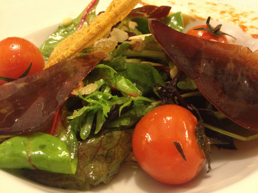 Restaurante Malkebien Ensalada con lascas de cecina del Valle del Esla