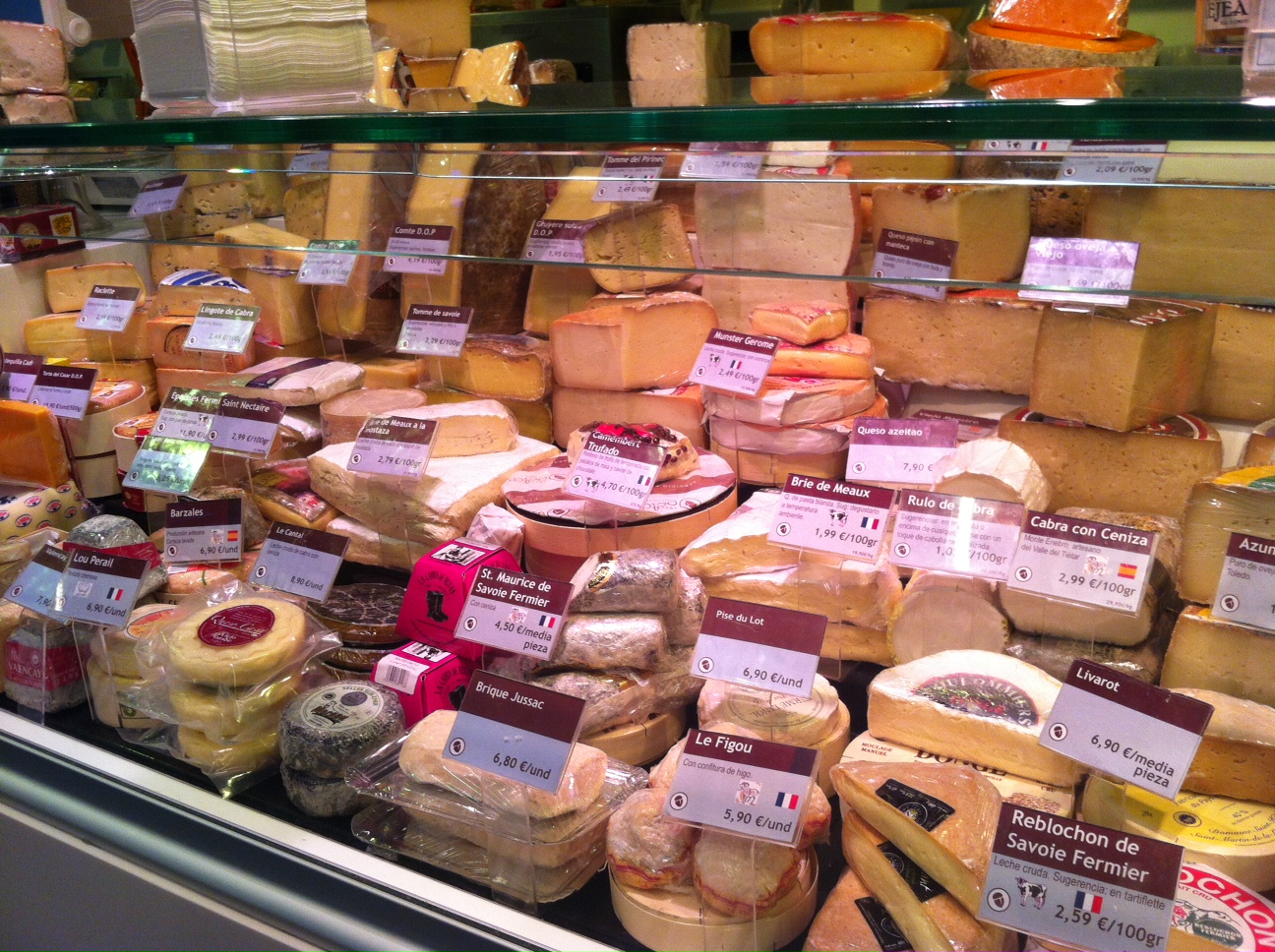 Mercado San Antón, charcutería de Octavio