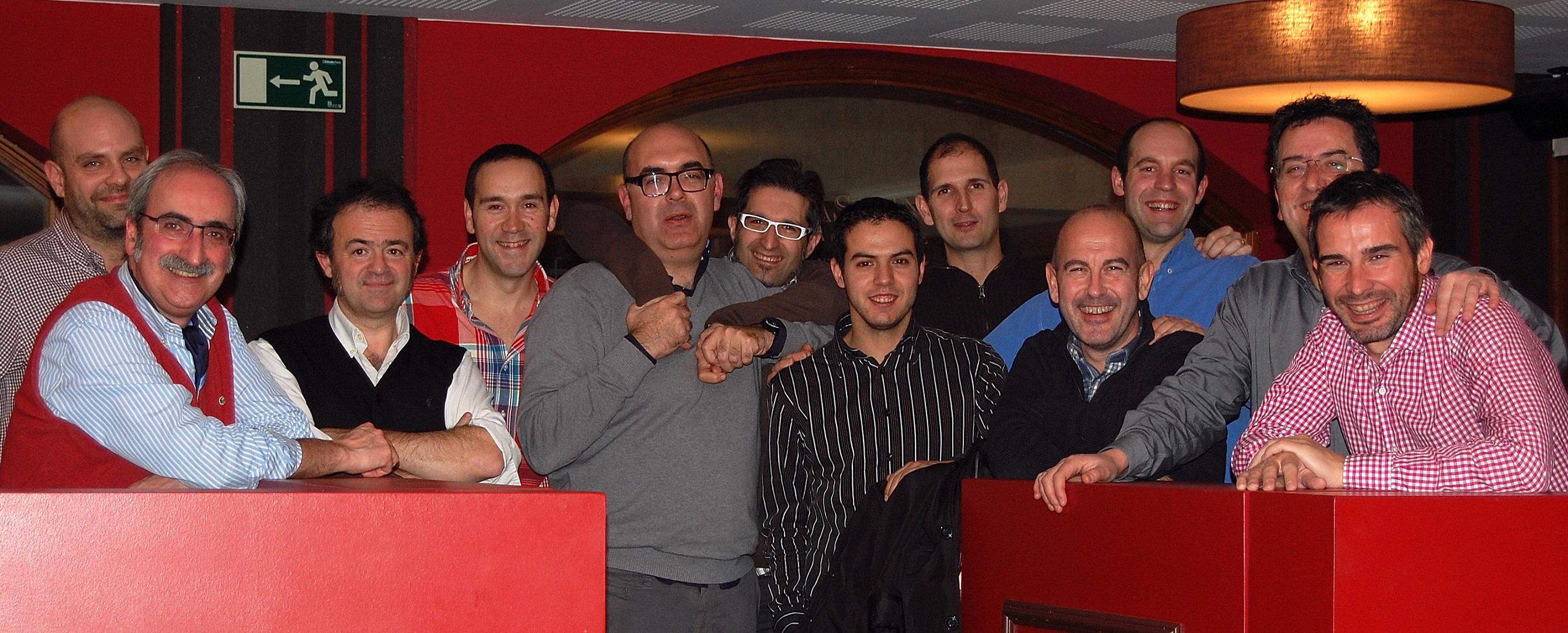 Foreros al completo.