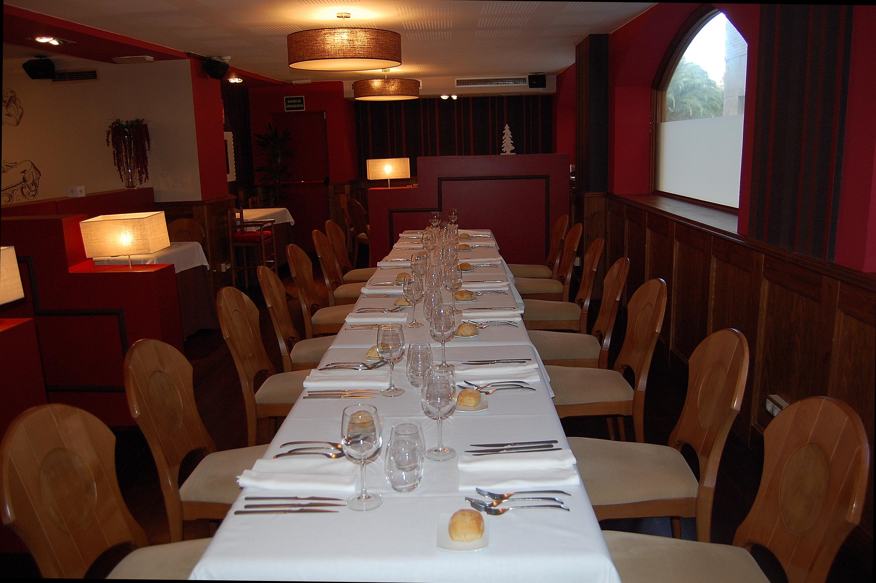 La taula bien parada que díría un catalán...