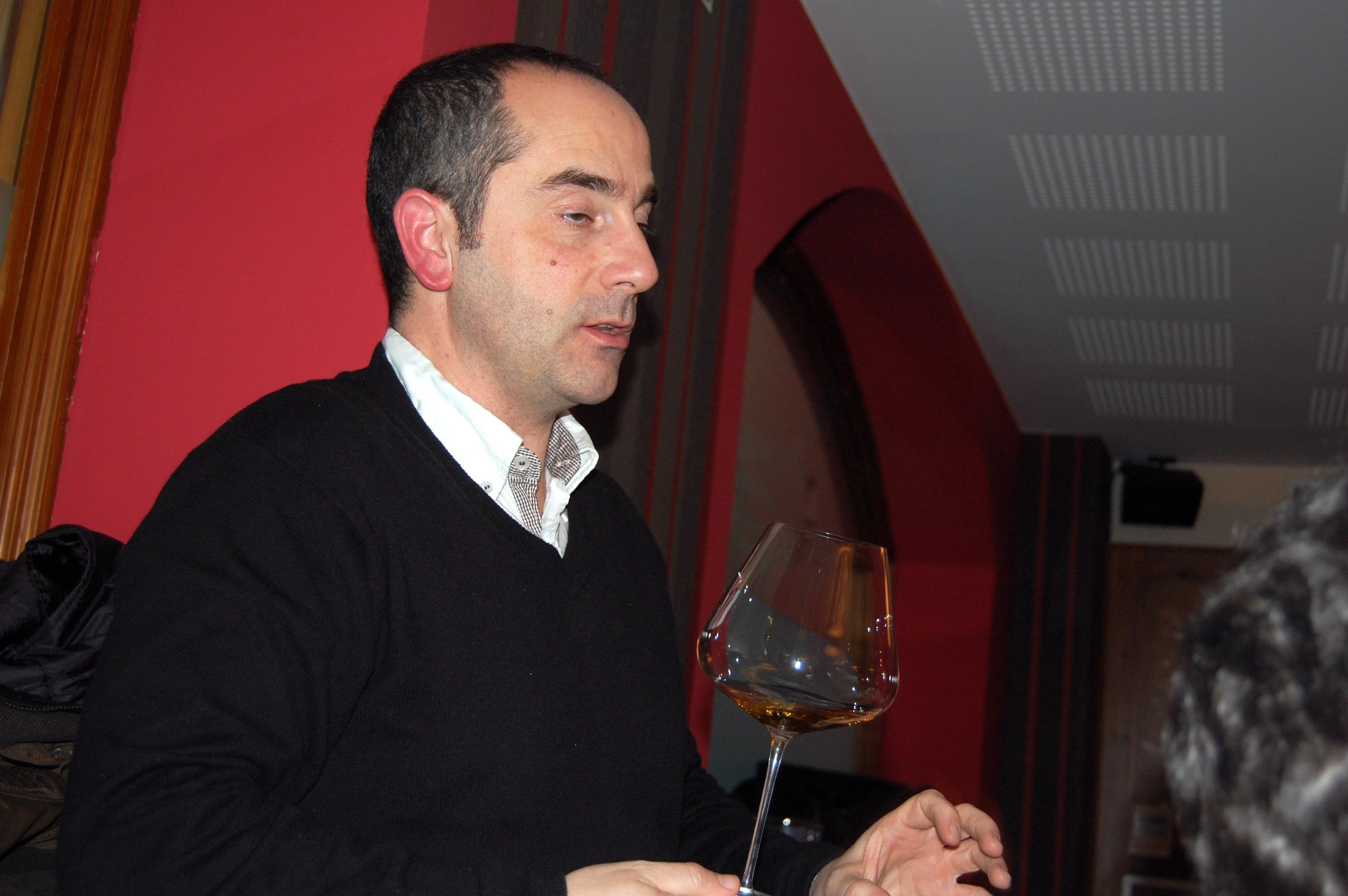 Herr comienza la conferencia sobre dulces alemanes.