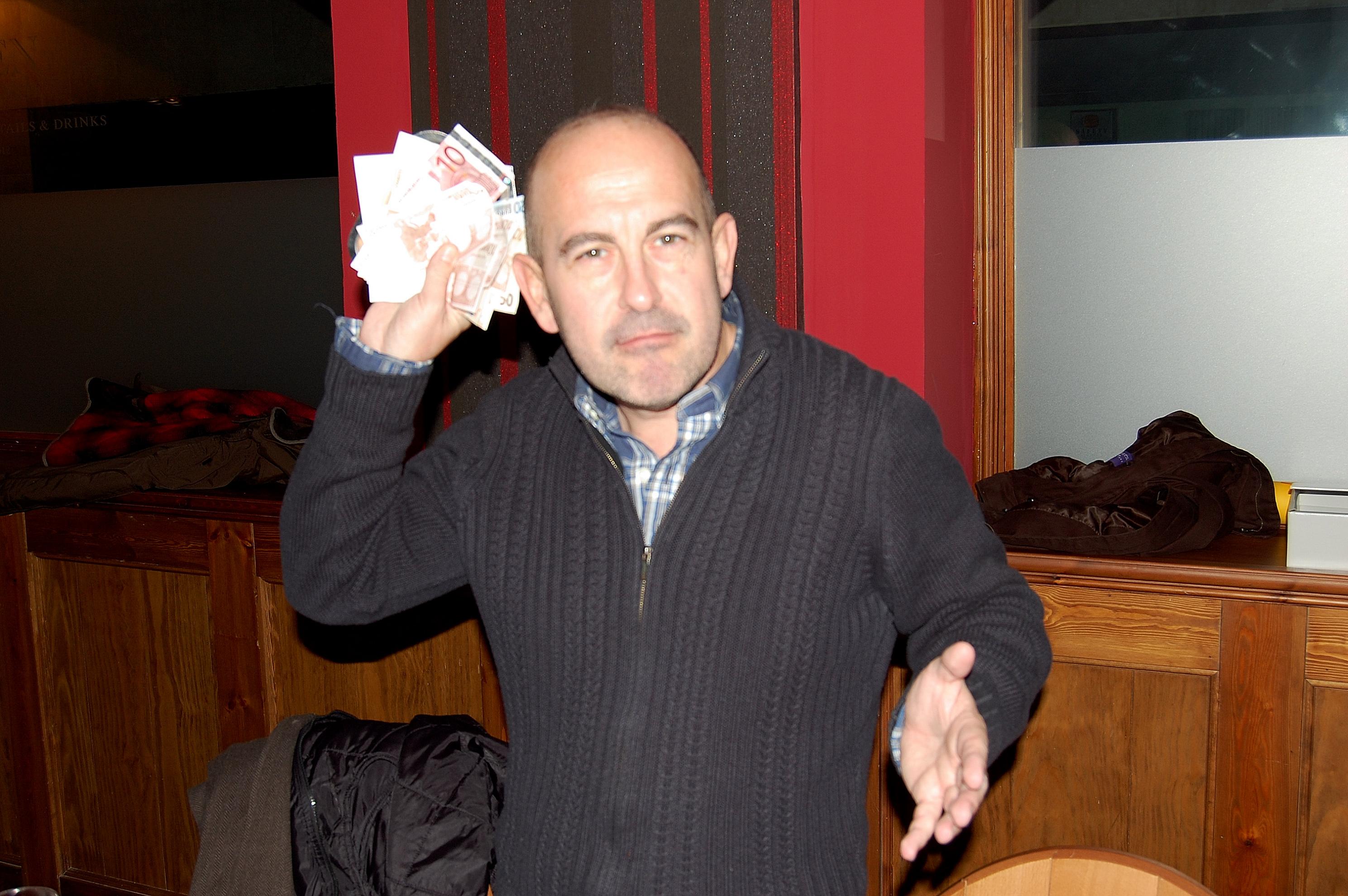 ¡Toma del frasco Carrasco!.