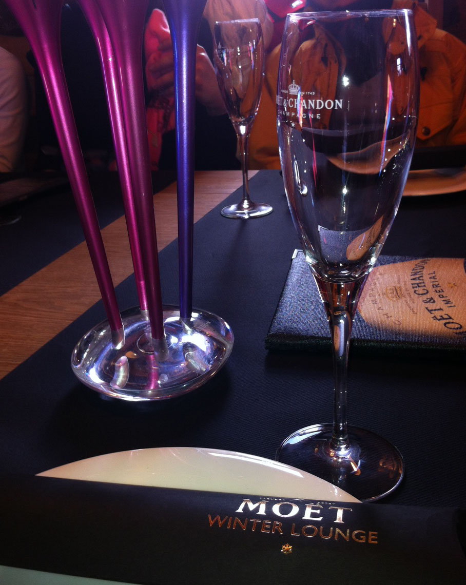 Interior Moet Chandon  en Beret