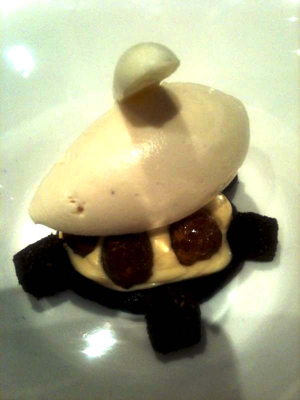 Ricard_Camarena_Restaurante_Café_leche_quemada_nueces