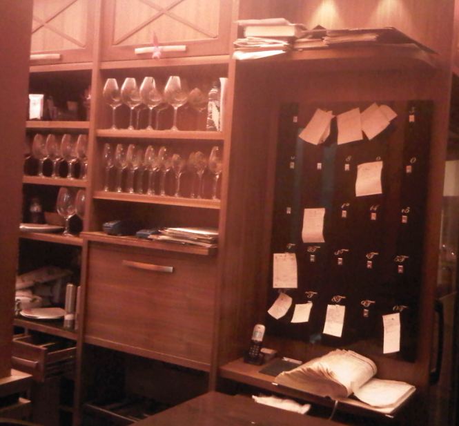 Restaurante_Palomeque_Zaragoza_Vinos_Aurelio_Gómez-Miranda