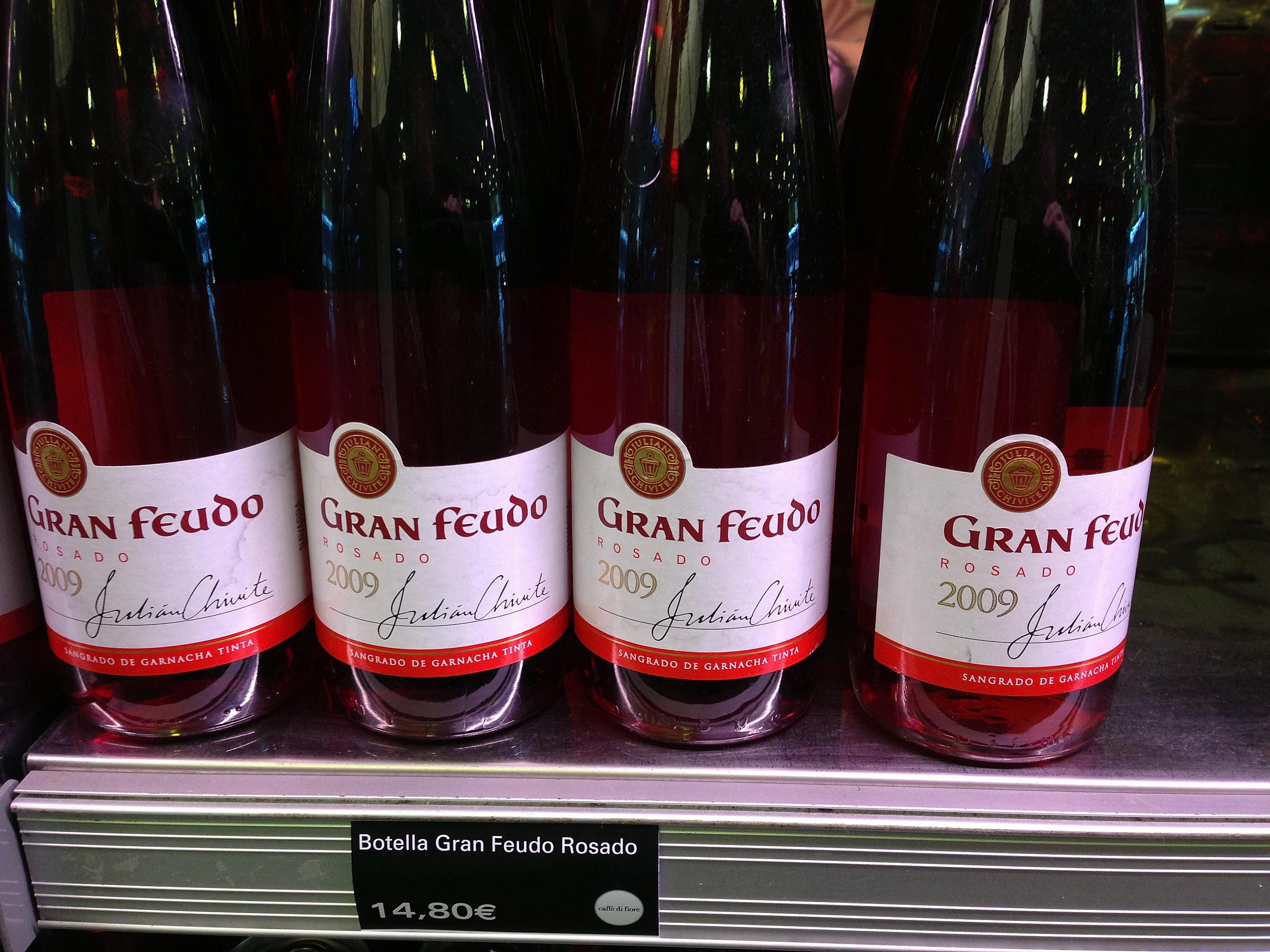 El susodicho vino.