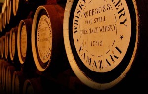 Barricas de crianza del whisky Yamazaki.