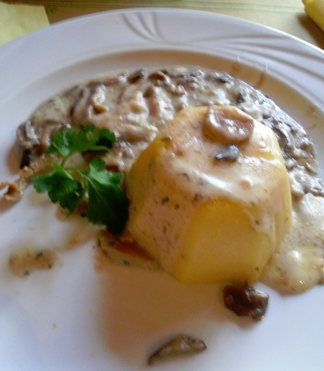 Polenta con salsa de champiñones