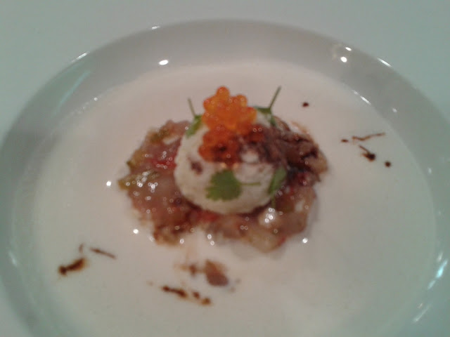 Restaurante Nou Manolín Ajoblanco con tartar de gambas