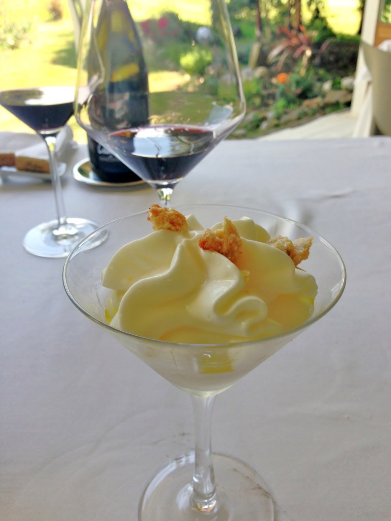 Restaurante_Sambal_queso_pan_aceite