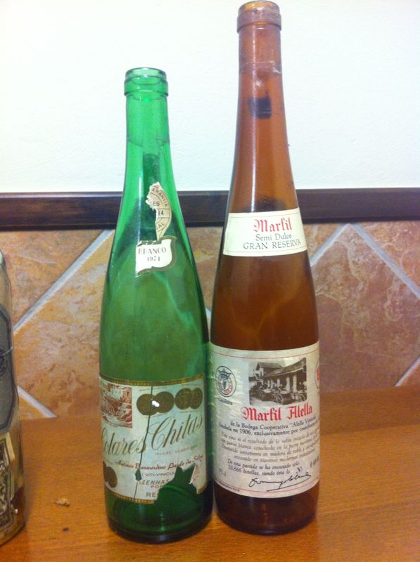 Colares Chitas 1974 Branco Reserva + Marfil Alella Semidulce 1975 Blanco Gran Reserva