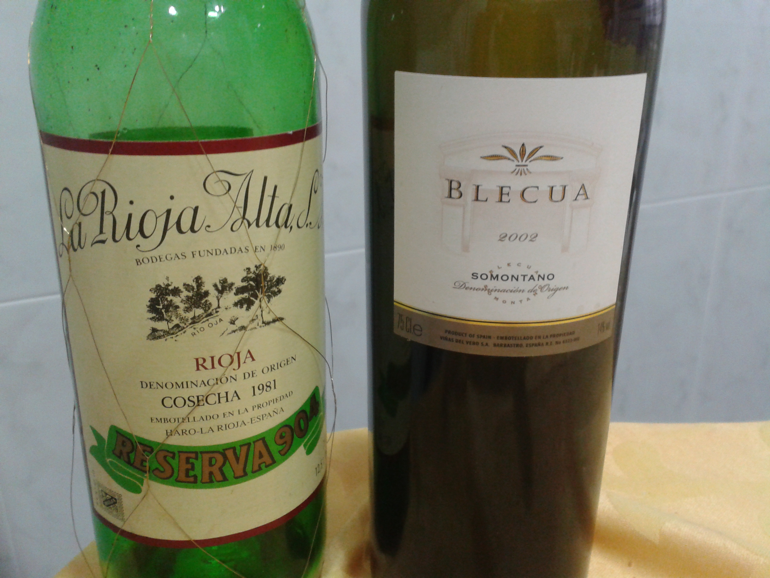904/1981 + blecua 2002