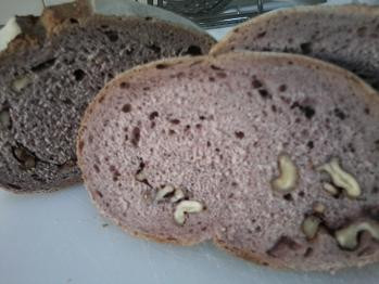 Pan de vino y nueces