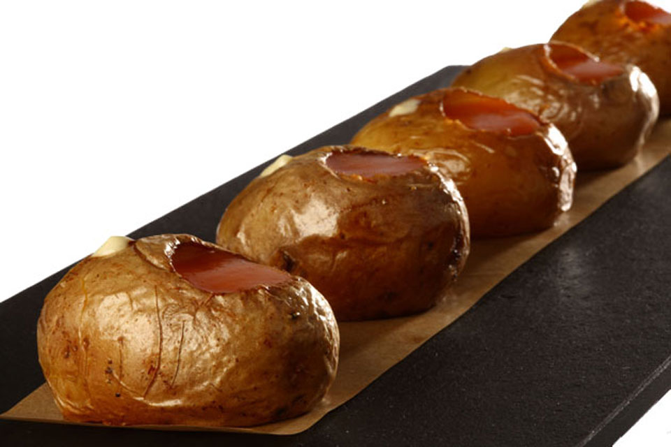 Patatas bravas de Estado Puro by Paco Roncero