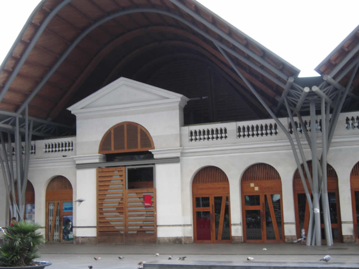Entrada Mercado Santa Caterina