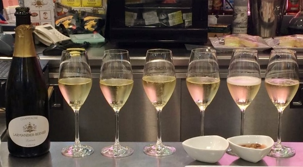 Santa_Bar_Bodegas_Santa_Cecilia_Champagne_Larmandier_Bernier