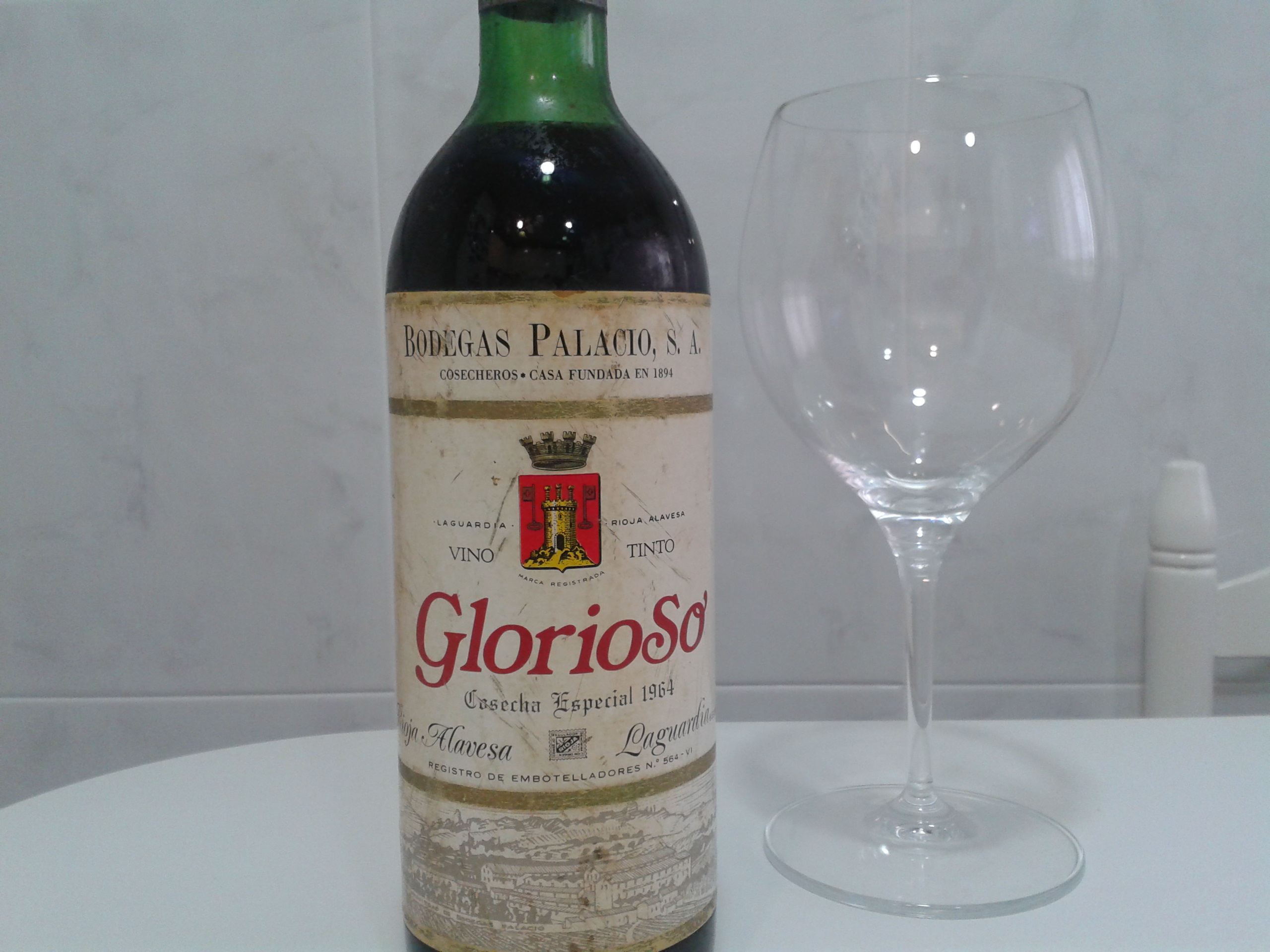 Glorioso Cosecha Especial 64