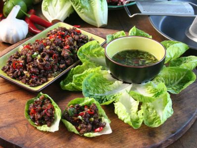 Wraps de carne, lechuga y chiles
