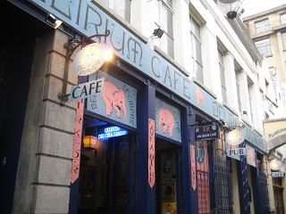 Fachada de Delirium Tremens