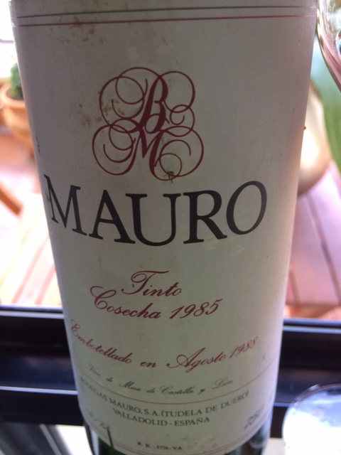 Mauro 1985