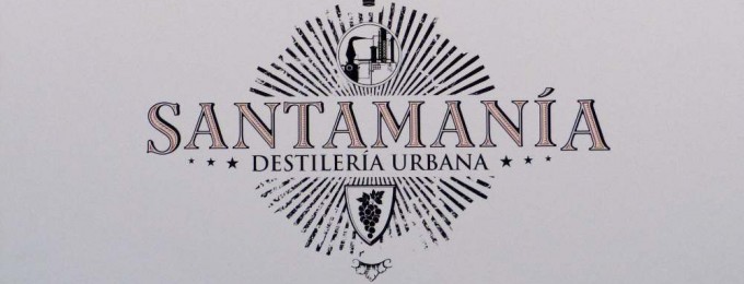 logo de Santamanía destilería
