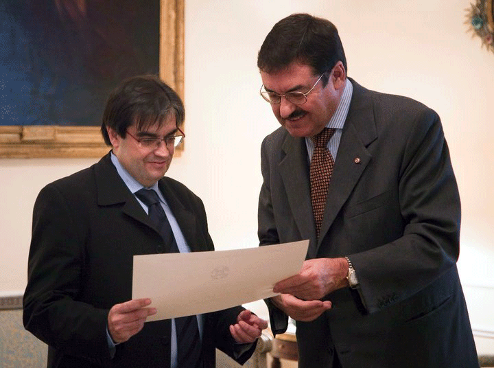 Juancho Asenjo condecoración Italia
