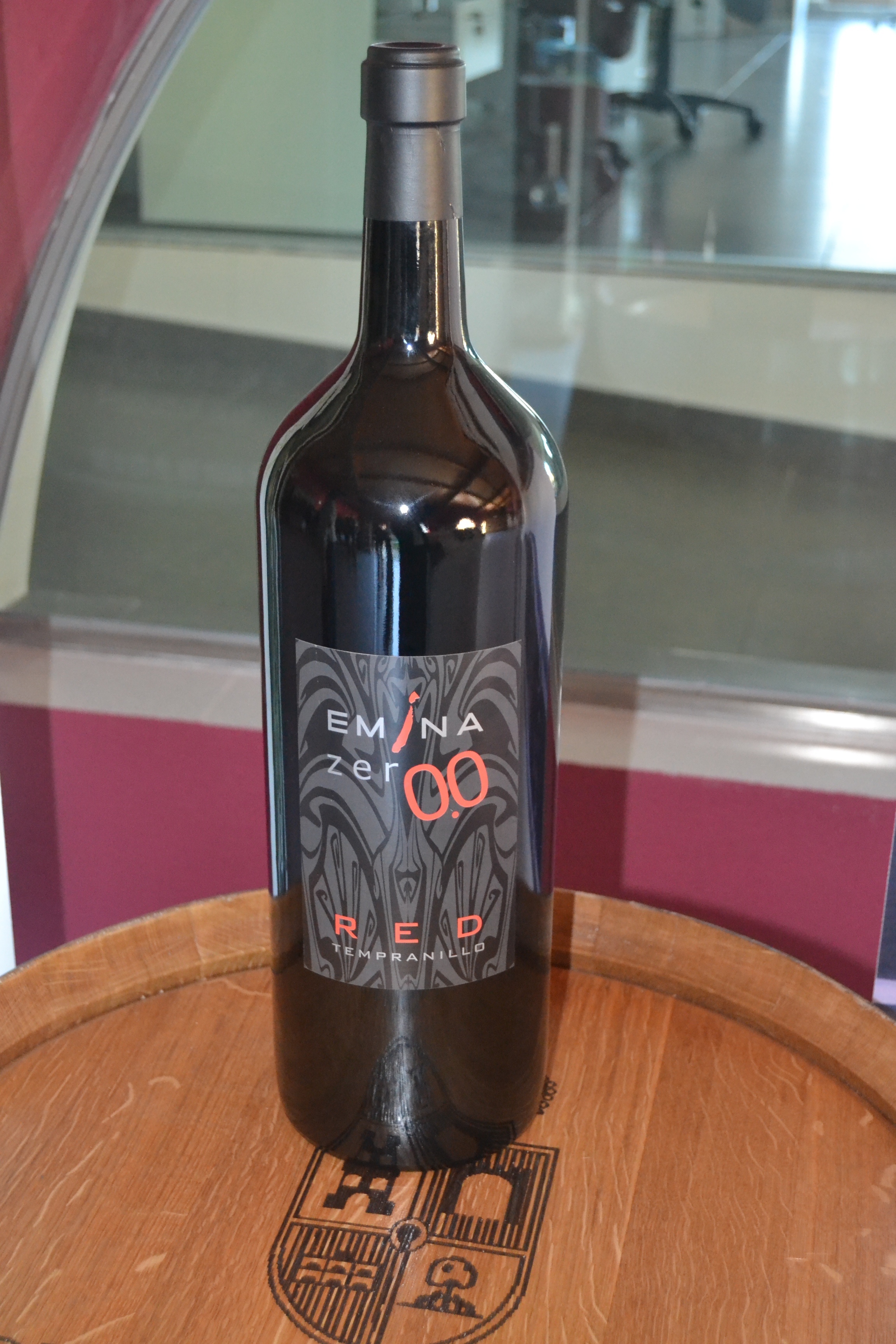 Vino Emina 00