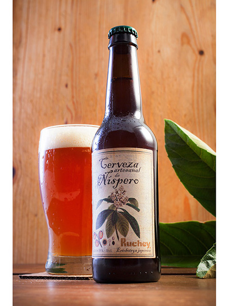Cerveza artesanal de níspero Ruchey