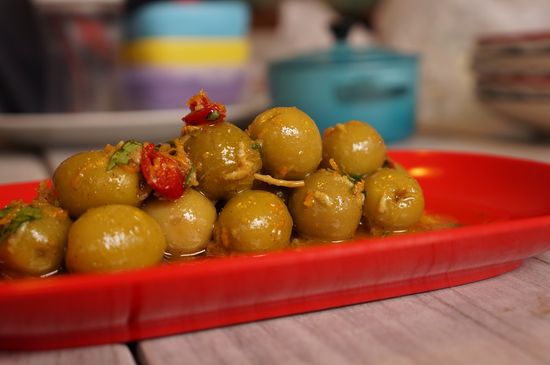 Aceitunas campo real para acompañar al vino de jerez