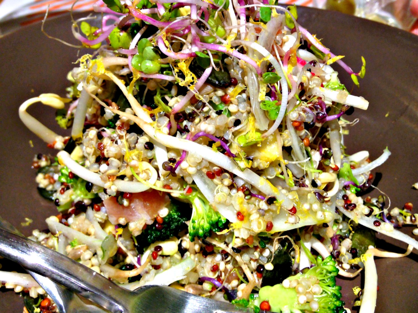 Ma Khin Cafe Stephen Anderson ensalada de quinoa