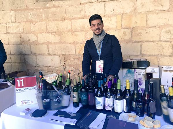 Stand de Bodegas Vegamar