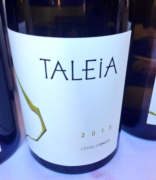 Catando el Taleia 2013 de Castell d'Encus