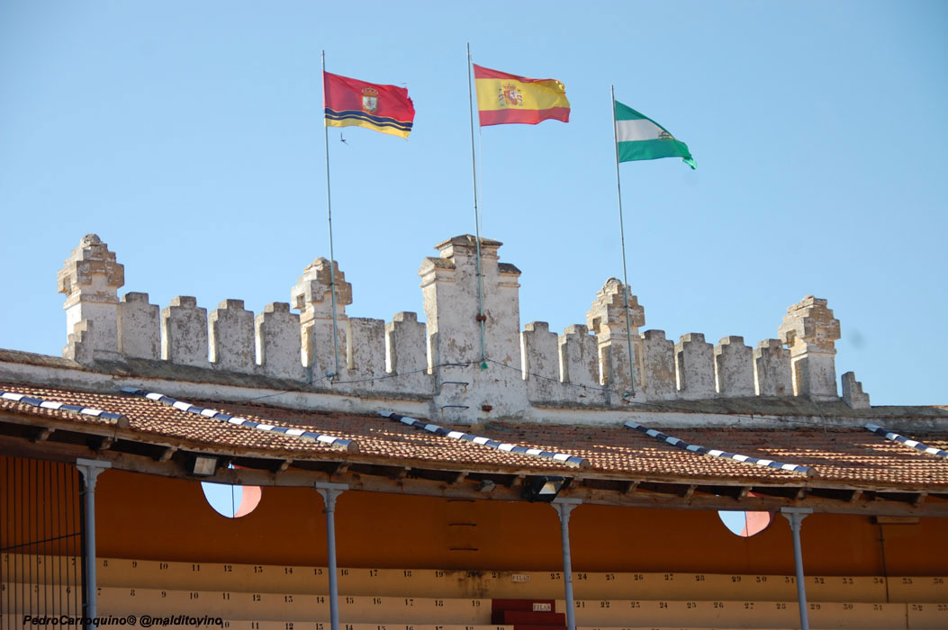 #Sanlucartieneduende