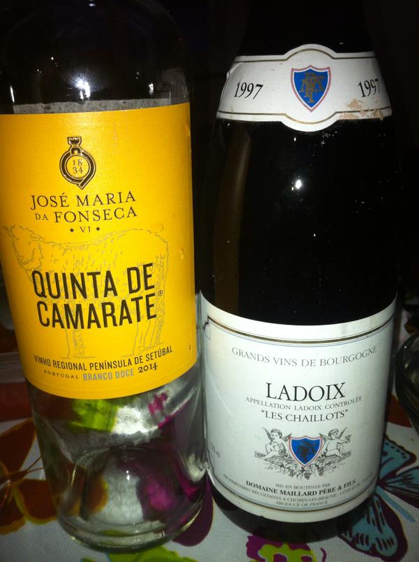 quinta de camarate (Setubal) semi-dulce 2014 - Ladoix "les Chaillots" 1997 