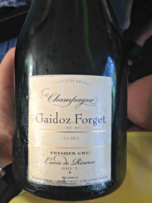 Champagne Gaidoz Forget Premier Cru: Hay que empezar la celebración con estilo! Lo compartí con mis compañeros catadores de Verema