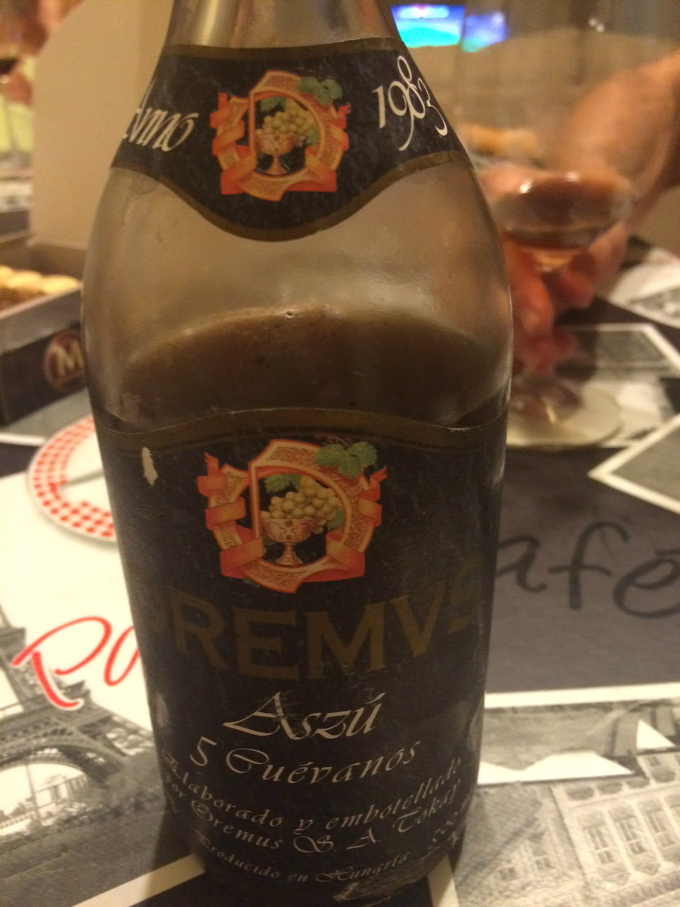 Tokaji Aszú 5 cuévanos 1983
