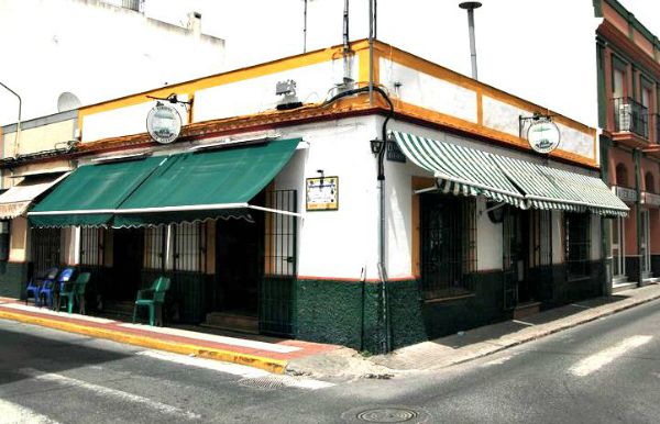 Exterior Taberna der Guerrita