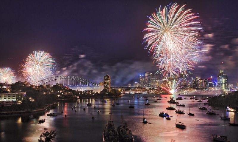 Sydney harbour bridge - new year fireworks