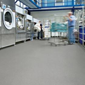 Forbo Safestep R12 vinyl vloer