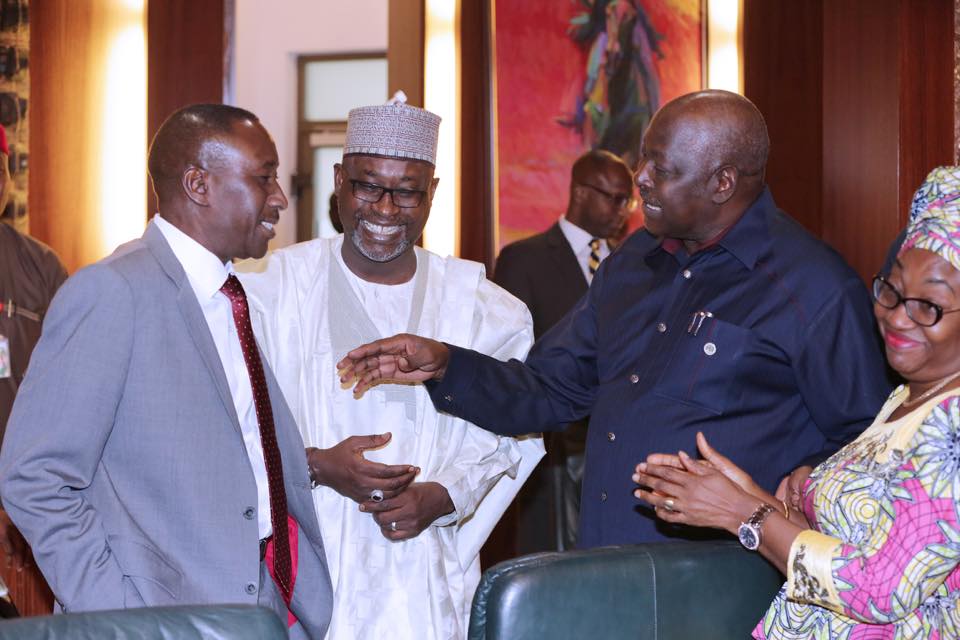 16174784_10211796216888063_5445272731219321553_n