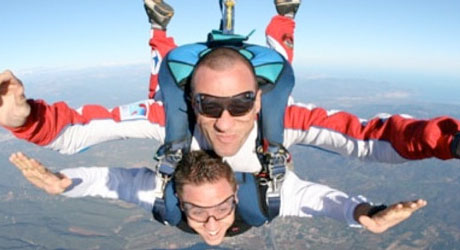 Parachutisme_tallard_460x250