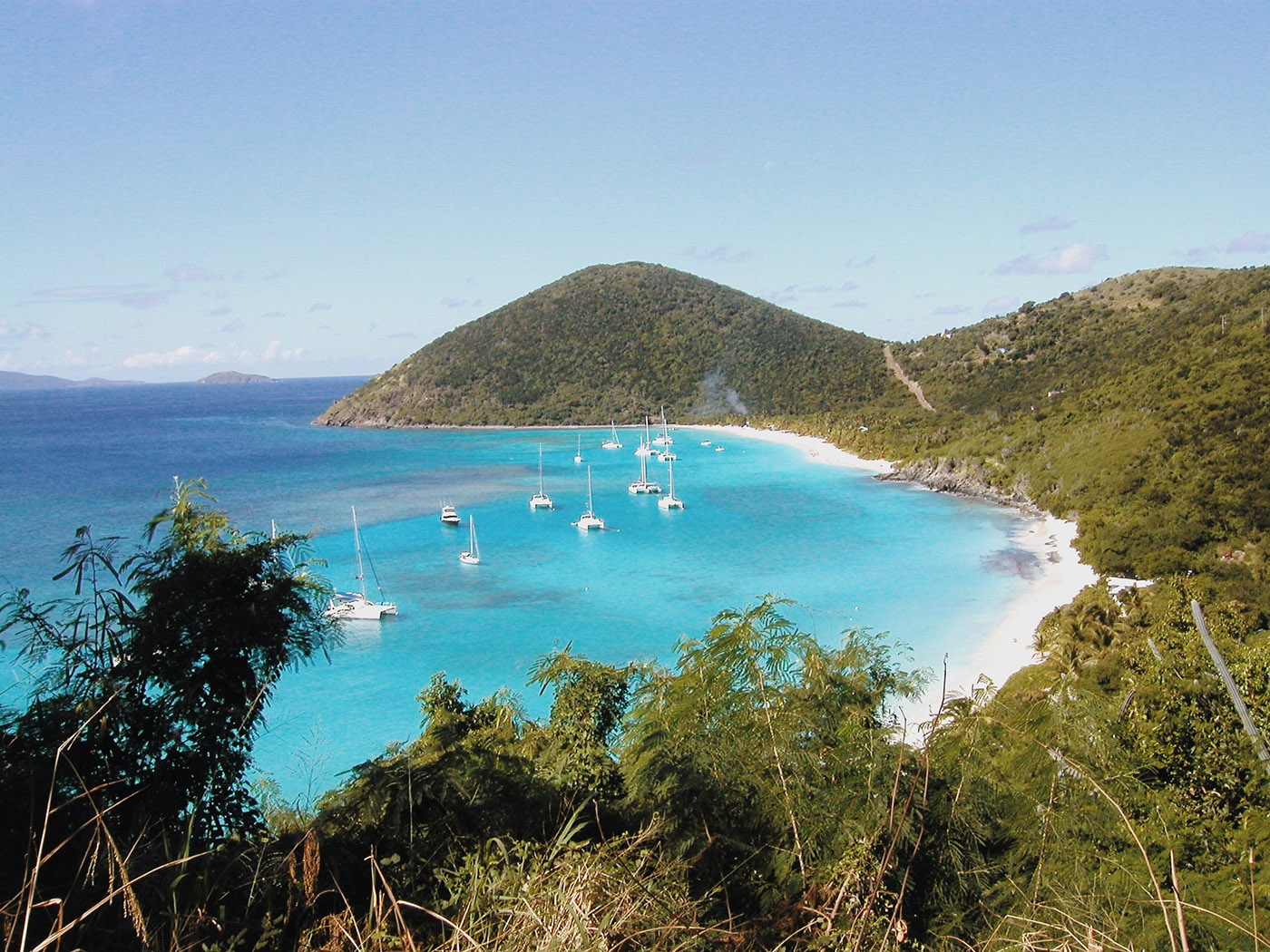Caribbean yacht charter: Beach of Jost Van Dyke · BVI