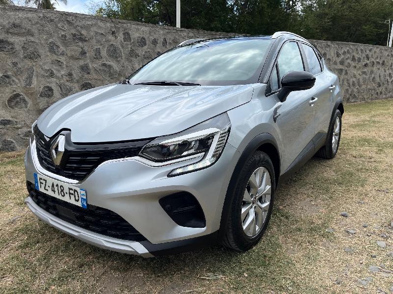 Un véhicule  de la catégorieRENAULT CAPTUR 2