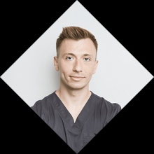 Filip Mikołajczyk, chirurg szczękowo-twarzowy Warszawa