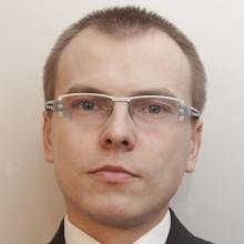 Piotr Piątek