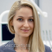 Kinga Dewerenda, chirurg stomatologiczny Gdańsk