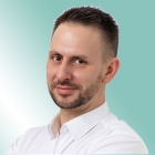 lek. Piotr Burszewski