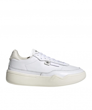 Buty  Her Court