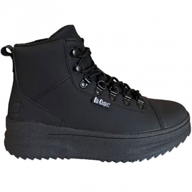 Buty  W