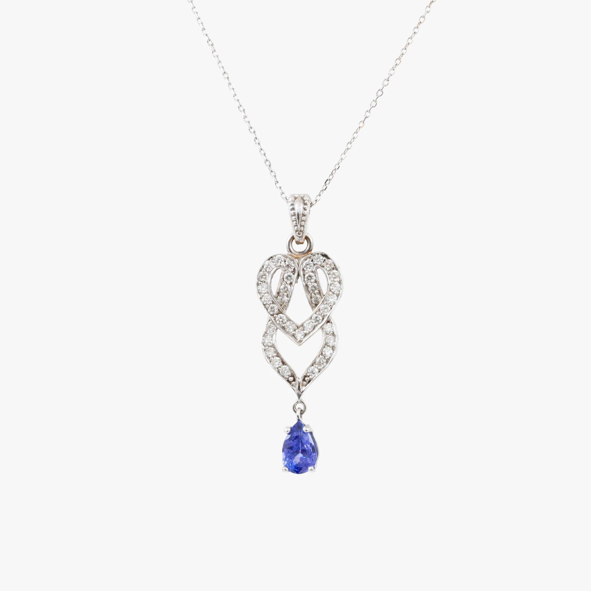 Gold pendant chain decorated with diamond and tanzanite pavé